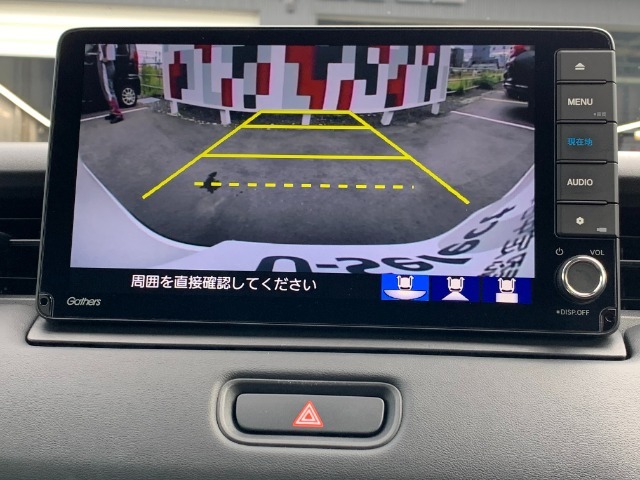 バックカメラが装着されています☆彡駐車時も安心できます。。。バックカメラは本当に頼りになりますので、駐車で困ることがなくなります・・・