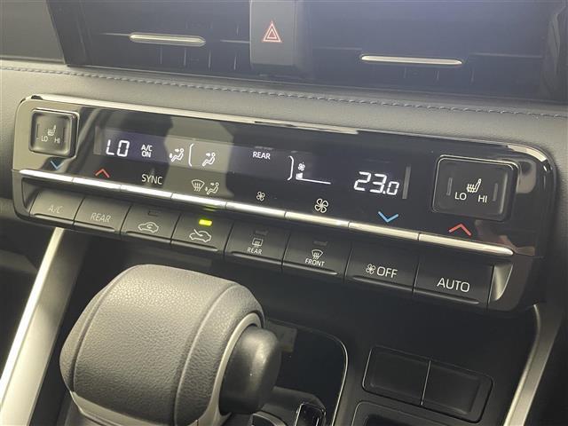 【運転席操作部】快適なドライブを楽しむための機能が装備されています！運転席から触れるので、使いやすいです！除菌プランいれていただくと、さらに清潔で安心していただけます！