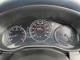 【スピードメーター】『スピードメーター』の画像になります。メーターがシンプルで見やすく運転しやすいですね！