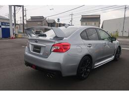 この度は、弊社車輌情報をご覧いただきまして、誠に有難うございます。お客様のより良いカーライフを実現していただく為、滋賀スバル自動車スタッフ一同、しっかりとサポートさせていただきます。