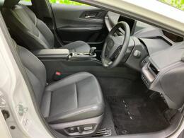 「この車の写真をもっと見たい」「状態が気になる」「この装備はついている？」どんな小さな疑問でもお気軽にお問い合わせください！