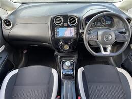 【インパネ全体】全方位で視界が広く、高い目線で運転もしやすいです！