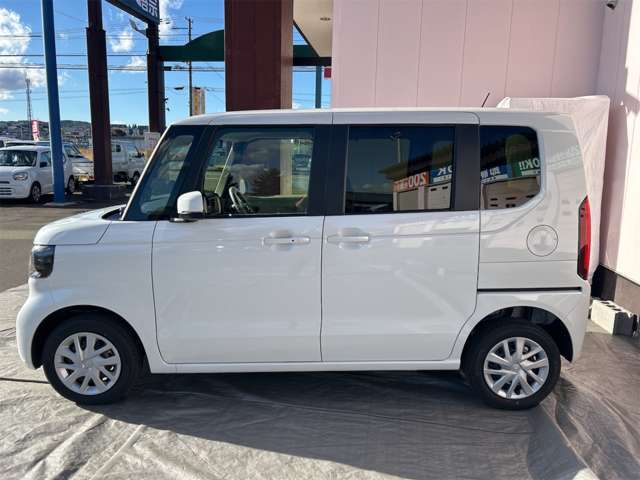 ☆★☆★道東最大級の届出済未使用車専門店シーモールです！！オールメーカーの取り扱いで、約200台の在庫車の中から気に入る1台を当店スタッフと一緒に選びませんか？？☆★☆★