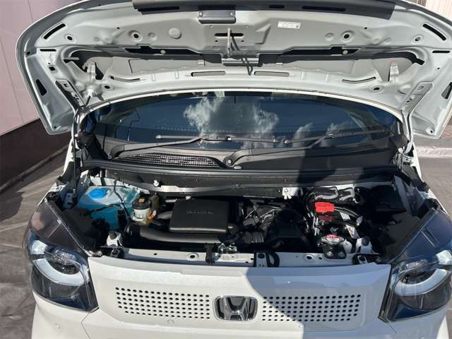 ☆★☆★万が一の時も鈑金専属のスタッフもいますのでご安心下さい。☆★☆★