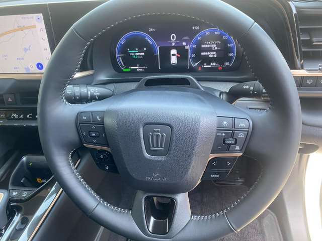 ステアリングスイッチでスムーズな運転操作が可能です☆