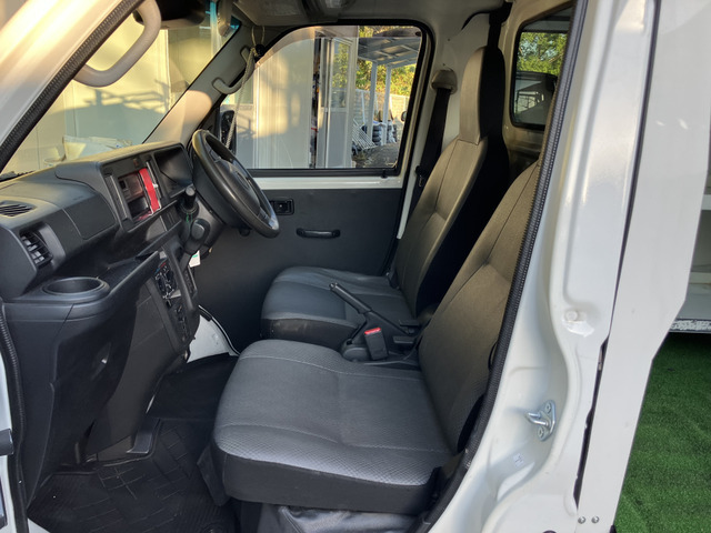 ●全国登録納車可能●です！ご自宅や勤務先など、お客様のもとまで責任を持ってお運びいたします！