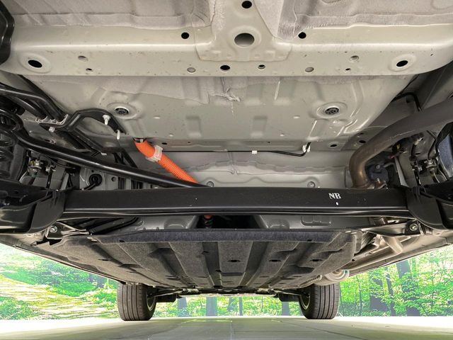 下回りがきれいなうちに、防錆加工の施工がオススメ。降雪地域はもちろん、沿岸部にお住いの方や、趣味でマリン・ウィンタースポーツをされる方にご好評いただいております。