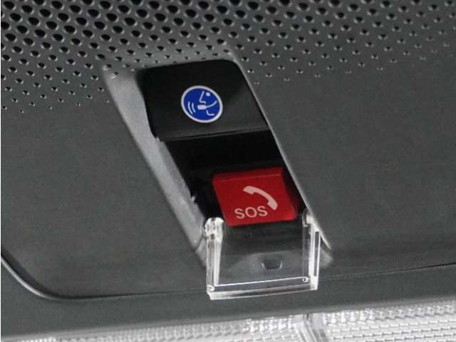 新世代コネクテッド技術「Honda CONNECT」搭載。緊急時にオペレーターのサポートを受けることも可能です。