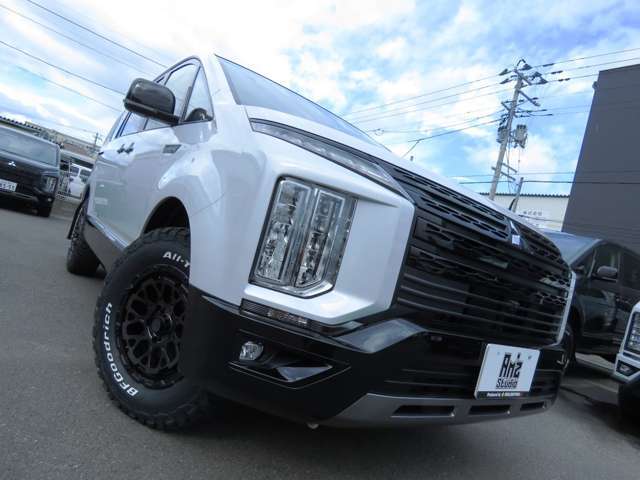 全方位モニター付き♪車庫入れも安心＆楽々ですね♪