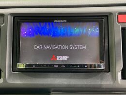 【ナビゲーション】目的地までしっかり案内してくれる使いやすいナビ。Bluetooth接続すればお持ちのスマホやMP3プレイヤーの音楽を再生可能！毎日の運転がさらに楽しくなります！！