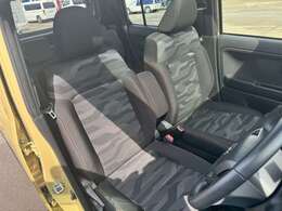 オプションパーツは多数取り揃えておりますので、気軽にお問合せください。ETC車載器やドライブレコーダーの取り付けなどご対応させていただきます。