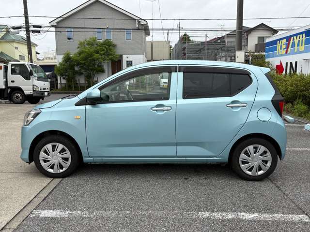 自社陸運局認証工場＆指定工場完備！国家資格車検検査員資格を持った整備士による整備。ステレオ・エアコン等走行に関係の無い所も不具合箇所が有れば修理してご納車致します☆
