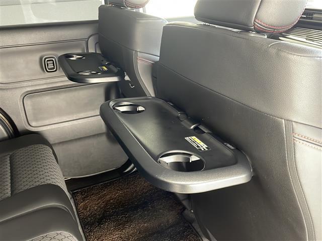 店舗にて現車の確認もいただけますので、お電話で在庫のご確認の上是非ご来店くださいませ！！！