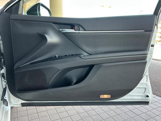 WECARS（ウィーカーズ）は全国250店舗展開！お客様が安心してカーライフをお楽しみいただけるよう社員一同心を込めてサポートいたします。