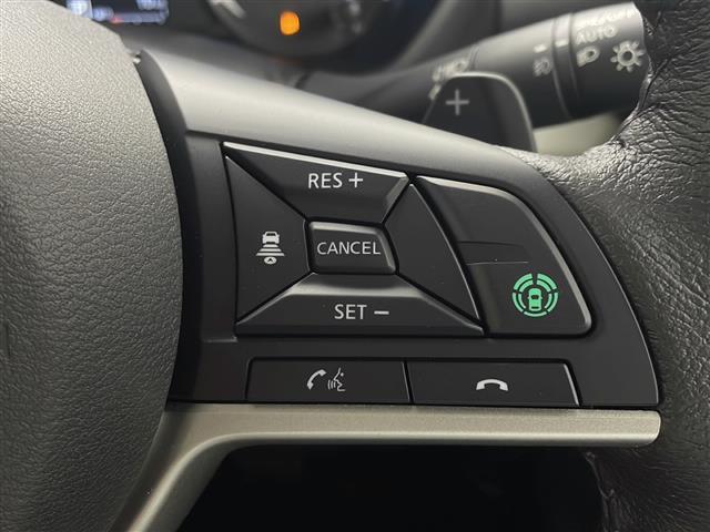【運転席操作部】快適なドライブを楽しむための機能が装備されています！運転席から触れるので、使いやすいです！除菌プランいれていただくと、さらに清潔で安心していただけます！