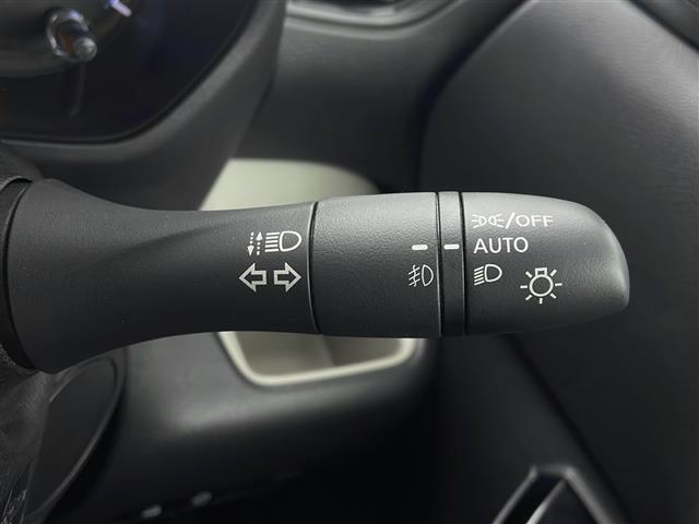 【運転席操作部】快適なドライブを楽しむための機能が装備されています！運転席から触れるので、使いやすいです！除菌プランいれていただくと、さらに清潔で安心していただけます！