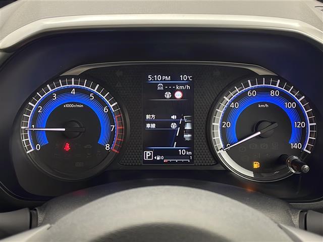 【スピードメーター】メーターがシンプルで見やすく運転しやすいですね！