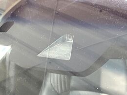 【トヨタセーフティセンス】走行中に前方の車両等を認識し、衝突しそうな時は警報とブレーキで衝突回避と被害軽減をアシスト。より安全にドライブをお楽しみいただけます。