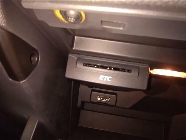 ビルトインETC車載器『料金所での時間短縮に役立つ装備！！』