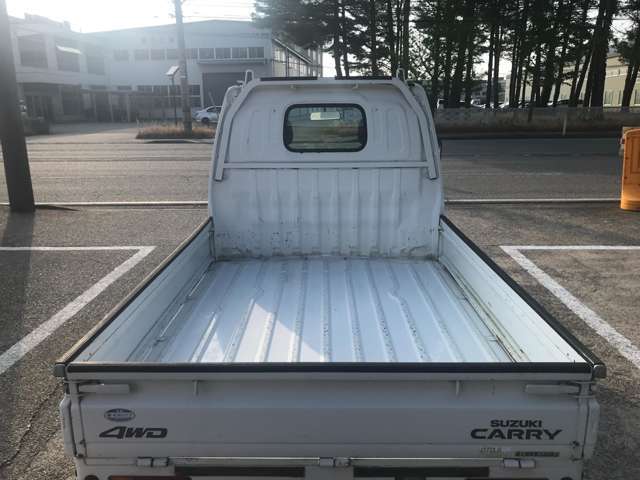 荷物はこちらにどうぞ！