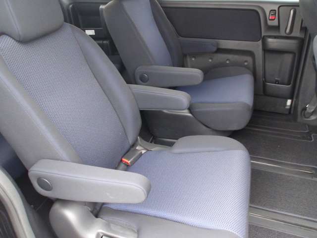 快適な2列目シート☆