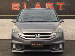 グレードは「スパーダS　HDDナビスマートスタイルED」です♪