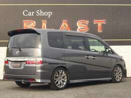 大人気のステップワゴンがお手頃プライスにて入庫です！！お気軽にお問い合わせください♪048-797-9123