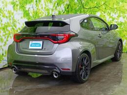 全国に店舗を展開しているのでどこでもお取り寄せが可能です！この車が気になるけど遠方だから・・・と諦める必要はありません！※別途陸送費が必要です。