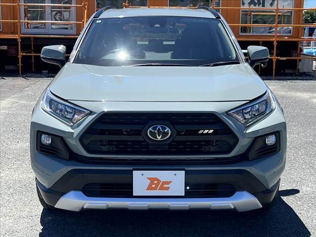 BUDDICAは、『車を売る』プロではなく、『車を安く仕入れるプロ』とお考え下さい。