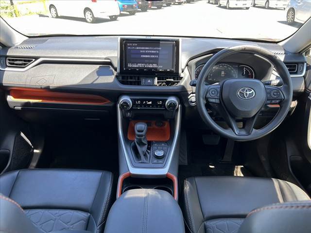 全国のAA会場で毎日競りに参加、本当に安く売値設定できる車しか仕入れておりません。他社在庫と比較下さいませ。