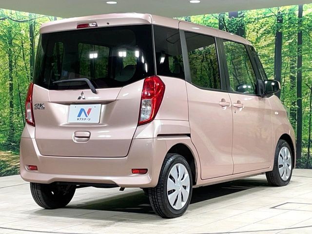 ☆全国のネクステージからお取り寄せが可能※！遠方の店舗に展示してあるクルマが気になる場合も、最寄りの店舗でご覧いただくことが可能です！是非私たちに要望をお聞かせください！※別途費用