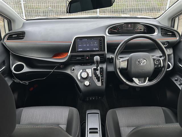 店舗にて現車の確認もいただけますので、お電話で在庫のご確認の上、是非ガリバー黒部店までご来店くださいませ！！！