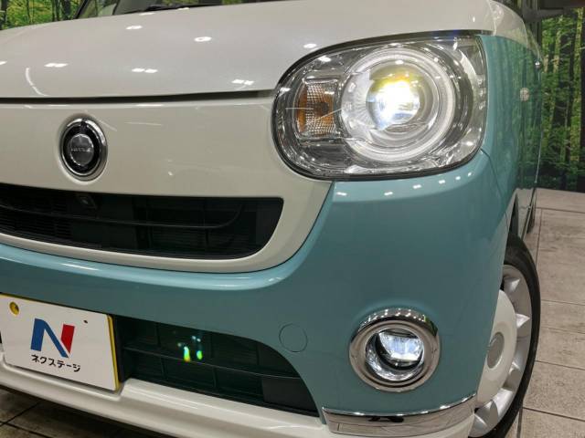 【LEDヘッドライト】悪天候や夜間走行時も良好な視界を確保し安心して運転できる高輝度LEDヘッドライトを装備！点灯速度が早く、消費電力も抑えられています。