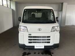 車両感覚もつかみやすいため、狭い道でも安心して運転できます。