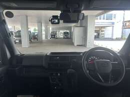 運転席からの視界もとても良好です！