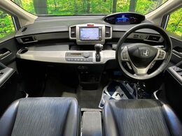 グループ総在庫数約30，000台！！全国の系列店からメーカー・車種問わずご紹介出来るので、あなたにピッタリのお車が見つかるはずです♪まずはお問い合わせ下さい☆