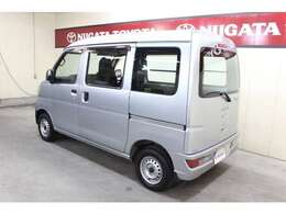 最もお手入れが容易なシルバーはお仕事車に最適です。