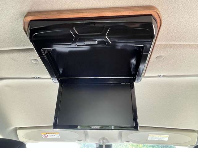 キャンピング用品の取り付けはもちろんお任せください！
