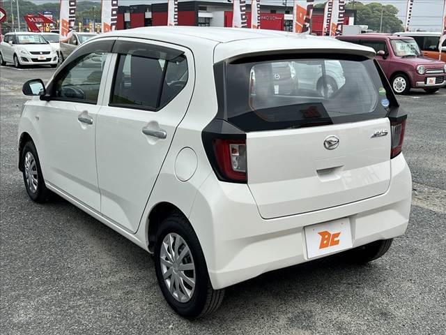 気になる車両などあれば、すぐにお問合せ下さい！右のカーセンサー専用ダイヤルからお電話いただくとスタッフがご質問にお答えいたします。