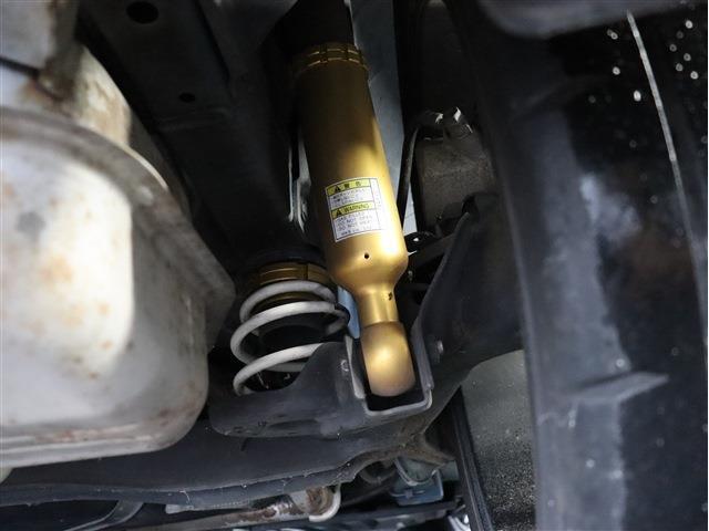 【HKS　MAX　IV　車高調】車高調整も自由自在です！