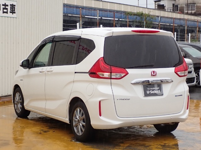 ■【電車】でお越しの際は、JR阪和線『和泉府中』『久米田』、泉北高速鉄道『和泉中央』へお迎えに参ります！リムジンではお迎えには行けませんが、お電話一つで飛んで行きます！TEL：072-441-4433