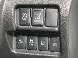 【パワースライドドア】スマートキーや運転席のスイッチでスライドドアの開閉が可能♪電動だから力を入れてドアを開ける必要が無く、小さいお子様でも、重い荷物を持っている時もラクに開け閉めできます♪