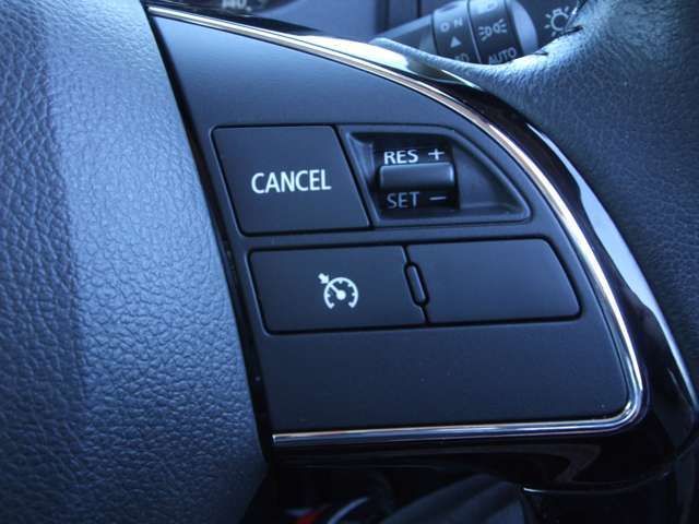 クルーズコントロール装備