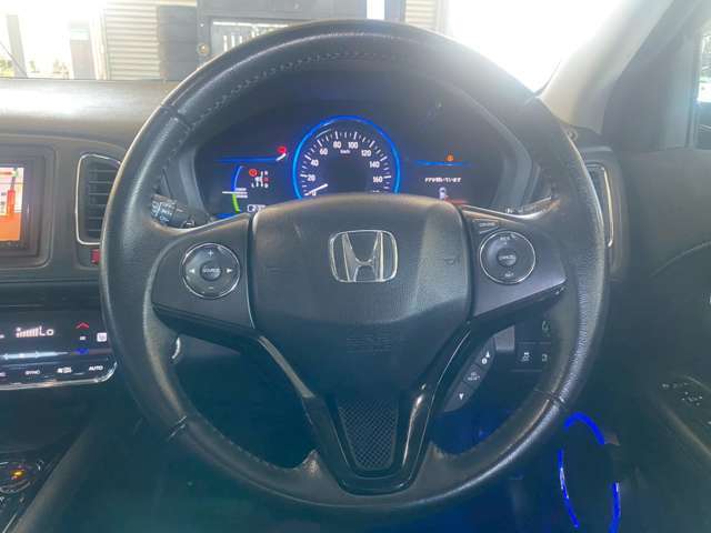 在庫車については当社整備工場(中部運輸局指定整備工場）にて定期的な整備を行っています。ご購入後にも再度しっかりと確認・整備してからお渡ししますのでご安心ください。