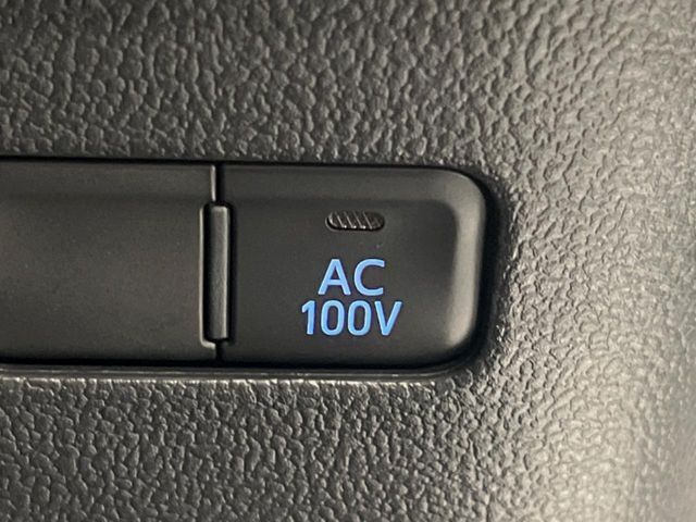 【1500Wアクセサリーコンセント】消費電力1500Wまでの家電が使えます。キャンプやスポーツ・アウトドアでのアクティビティはもちろん、災害・停電の際に大活躍♪