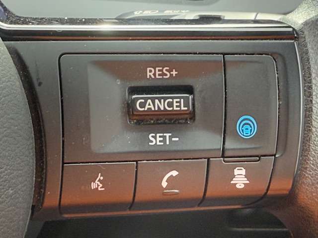 プロパイロット・アダプティブクルーズ付きで長距離移動も楽々！燃費の向上も図れます！便利ですよね♪