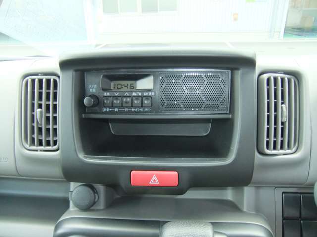 ★画像で判断出来ないのが中古車です！　実際にご来店頂いてお車をご覧頂いて『価値ある中古車』を一緒に探してみませんか！　アナタの大切な愛車探しを豊中センタ-一同、お手伝いさせて頂きます！（^^♪