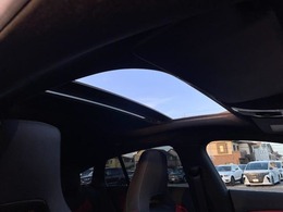 全国納車可能です！全国のLIBERALA、もしくはガリバー直営店のどでも納車が可能です。