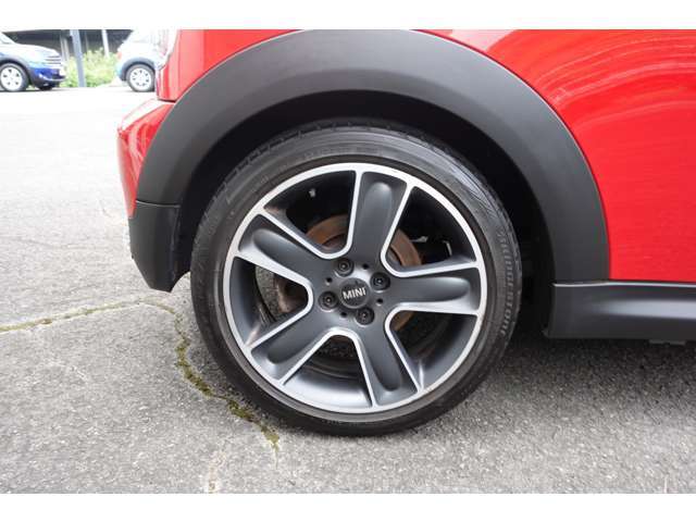 お車に安心して乗って頂けるように、ご購入後は車輌の点検＆車輌診断は無料です。いつでも　気軽に立ち寄れ、なんでもご相談下さい♪