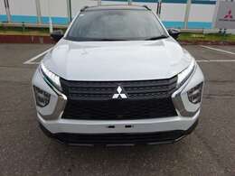 衝突被害軽減ブレーキシステムや誤発進抑制機能などの安全装備も充実！